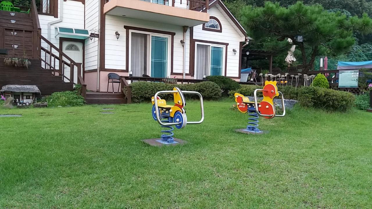 Forest Of Color Pension Hongcheon Luaran gambar