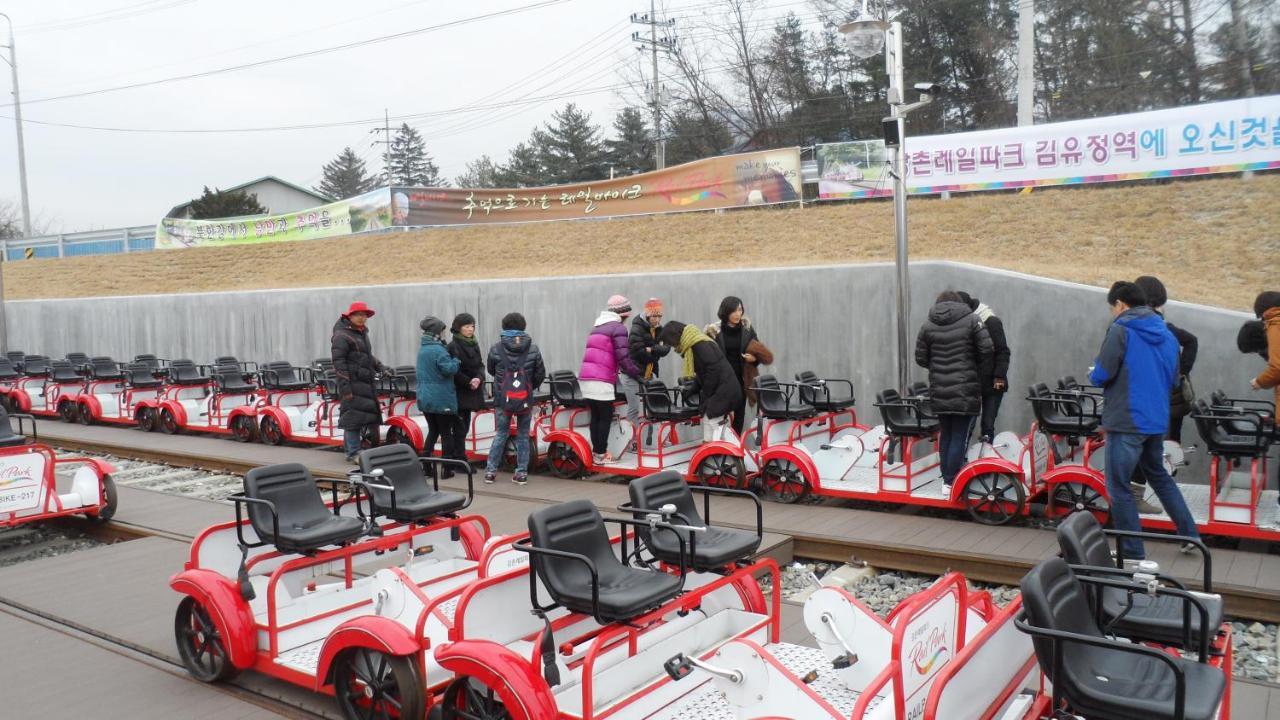 Forest Of Color Pension Hongcheon Luaran gambar
