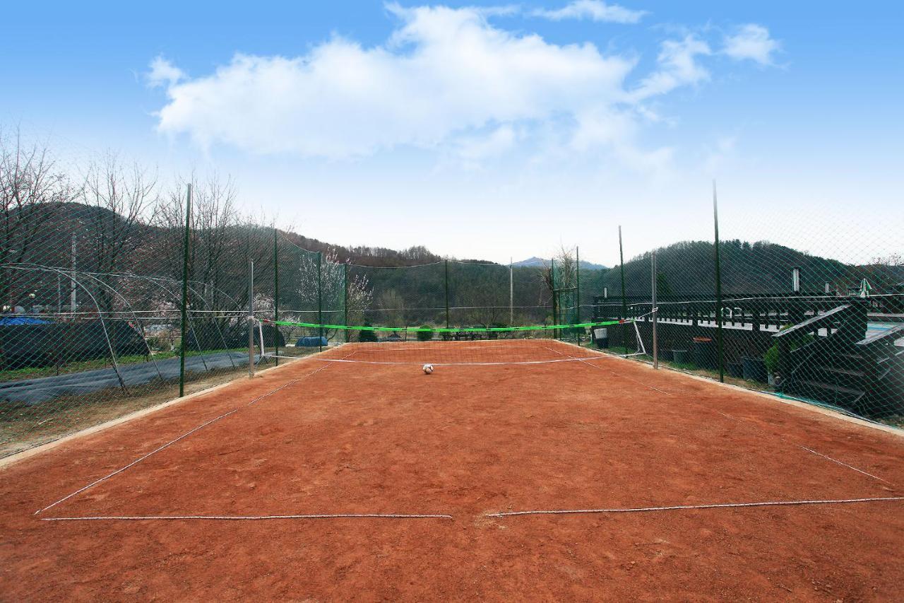 Forest Of Color Pension Hongcheon Luaran gambar